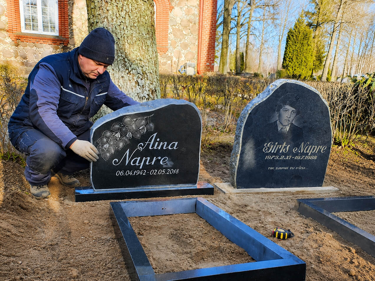 Памятник можно устанавливать уже через 40 дней