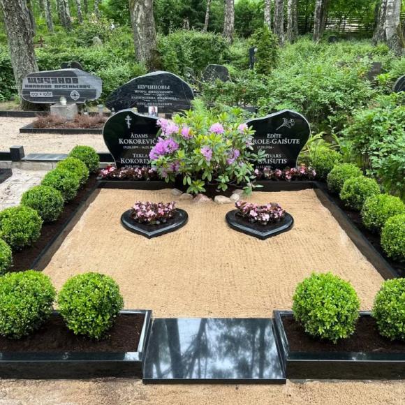 Ziepniekalna kapsēta "DIVAS SIRDIS"