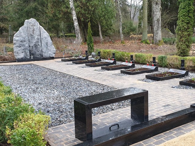 Мемориальный комплекс семейного захоронения установлен в Елгавском районе на кладбище Гауриня.